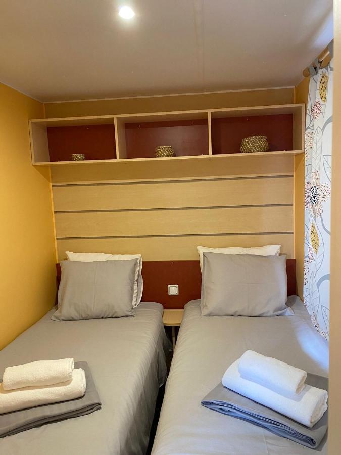 Casinhas Dos Valados Hotel Atouguia Da Baleia Buitenkant foto